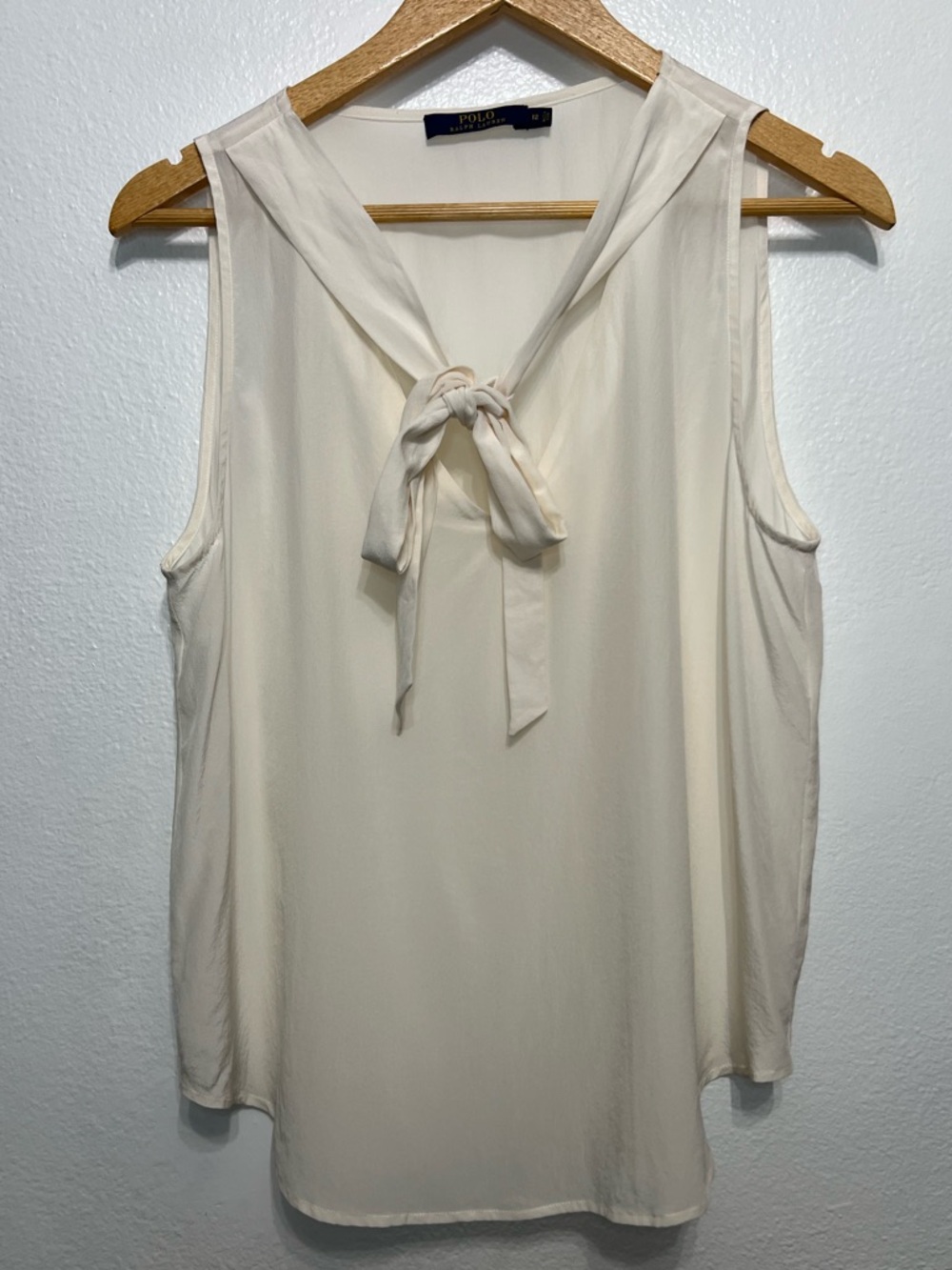 Polo‎ by Ralph Lauren Ivory Sleeveless Tie-Neck Silk Blouse Women’s Size 12